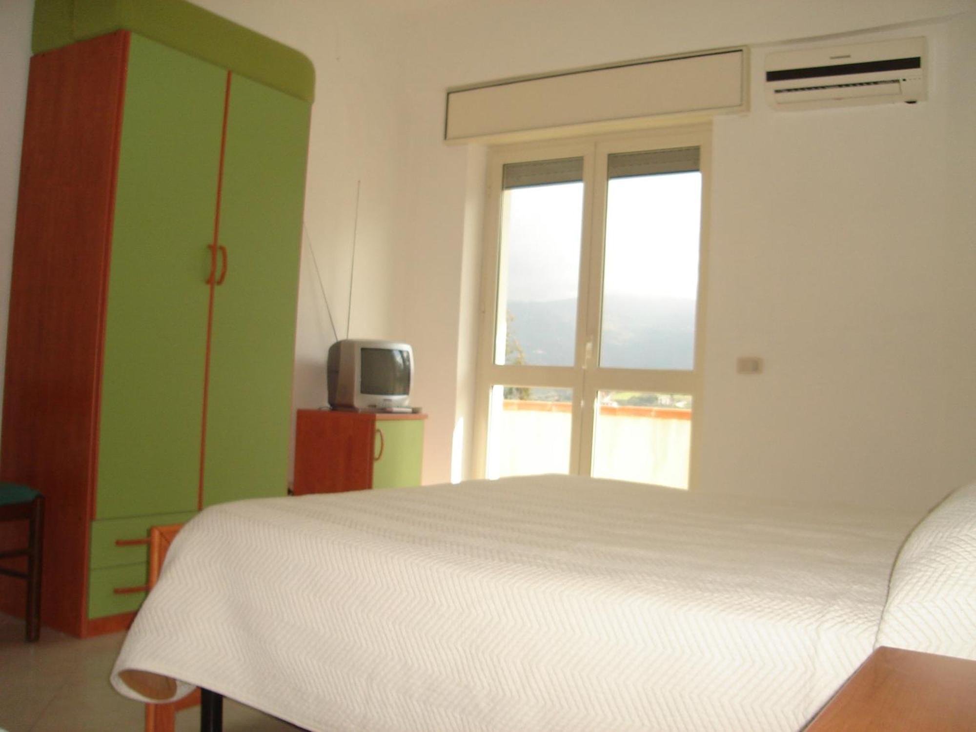Hotel Eden แปร์ดิฟูโม ภายนอก รูปภาพ