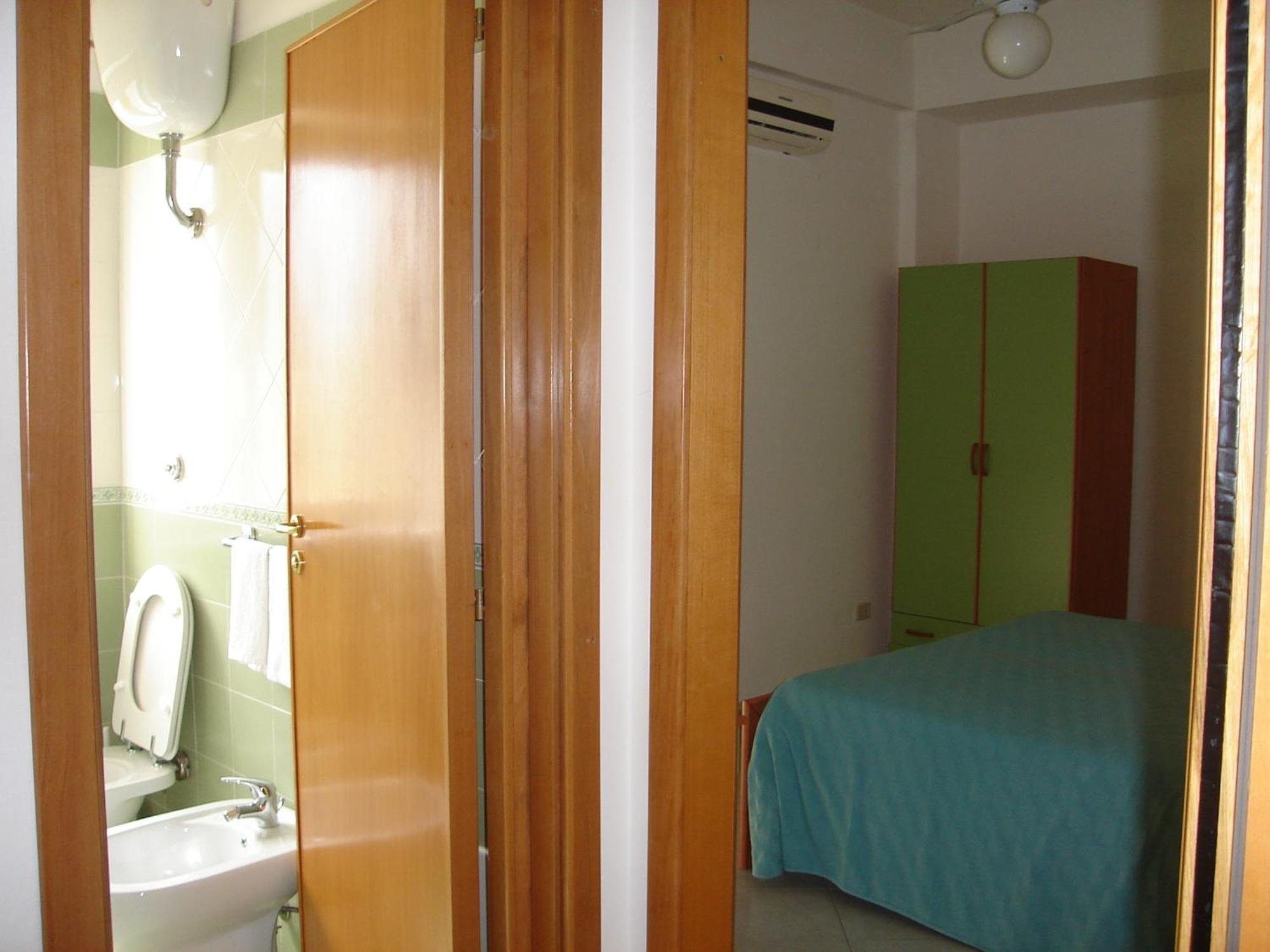 Hotel Eden แปร์ดิฟูโม ภายนอก รูปภาพ
