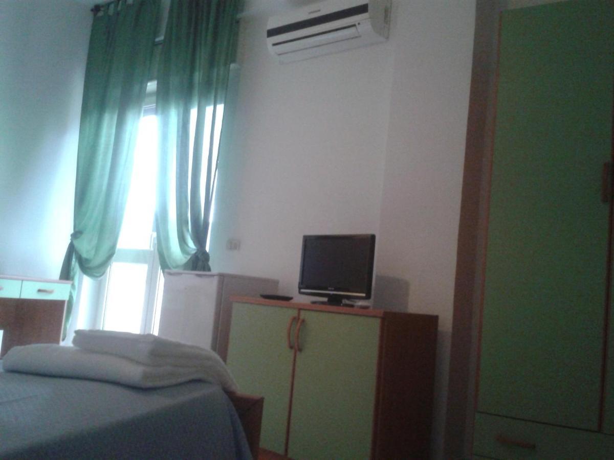 Hotel Eden แปร์ดิฟูโม ภายนอก รูปภาพ